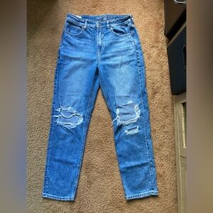 Size 8 distressed ripped mom jeans
